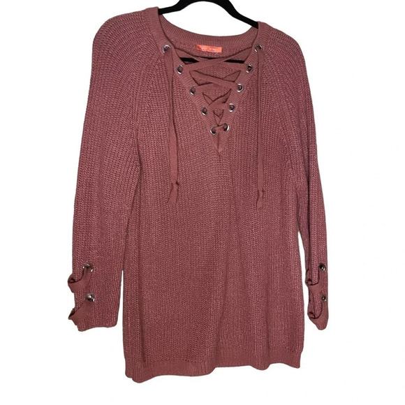 One Star Sugar and Spice Lace Up Sweater in Rustic Rose Size Small Cozy Sweater - Picture 7 of 12